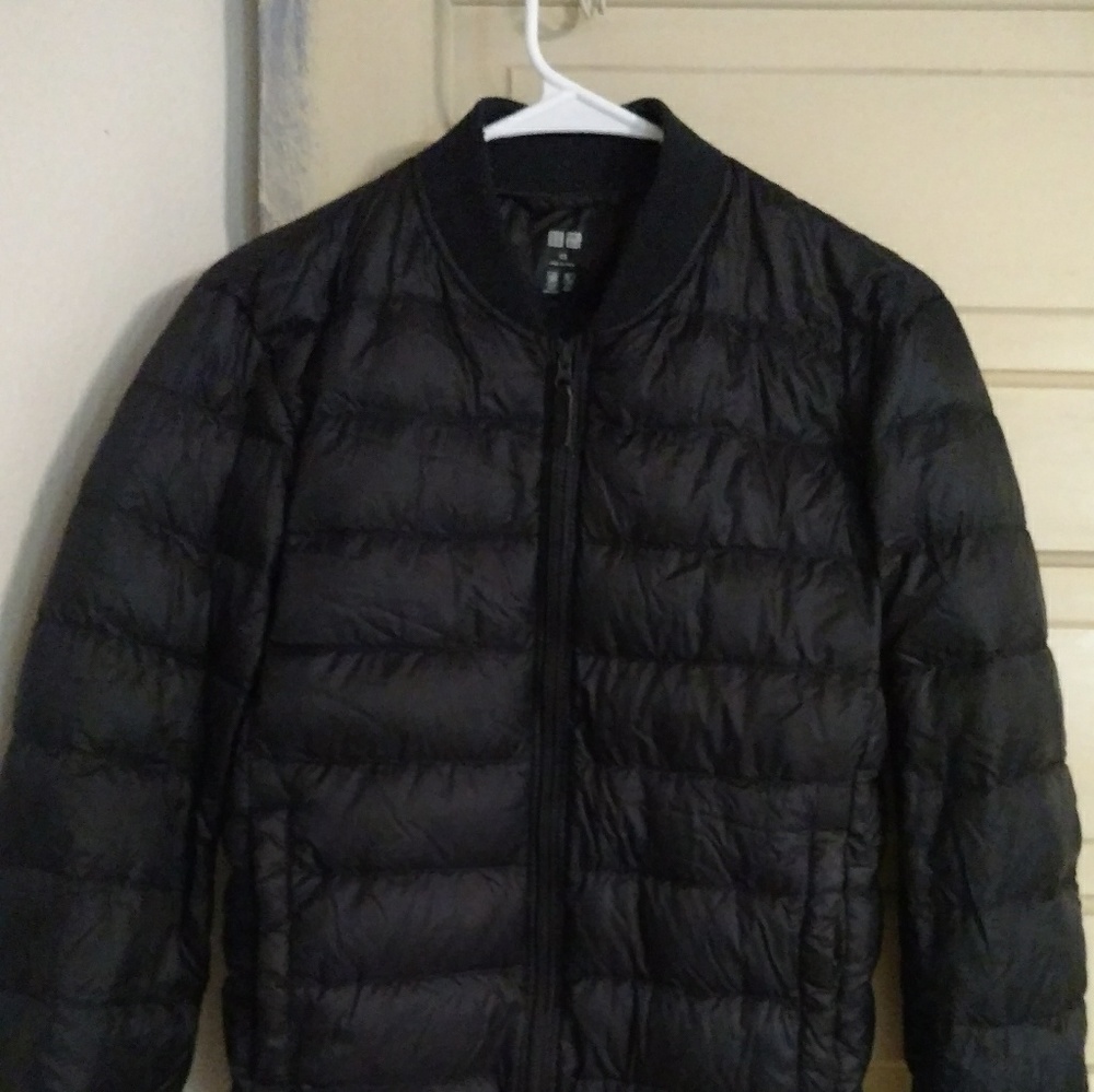 Uniqlo navy ultralight down jacket mens XS